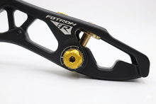 Load image into Gallery viewer, Akusta 25" Fotron CNC Recurve Riser / Right Hand